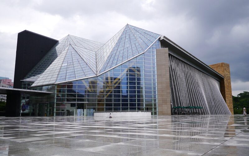 Pritzker Prize-Winning Architect Arata Isozaki Passes Away at 91